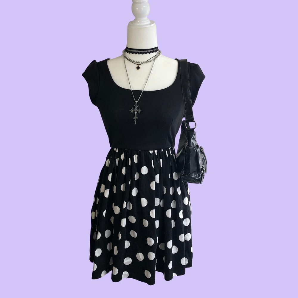 Vintage Y2K Black White Polka Dot Mini Dress Size XS 0/2 Scoop Neck Cap Sleeve